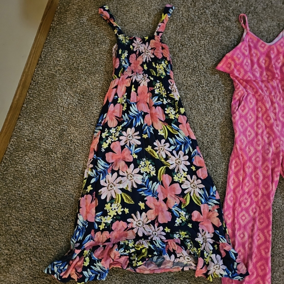 Girls dress bundle lot - Picture 6 of 6